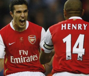 开云体育下载-巅峰对决，勇士最后时刻绝杀雄鹿，铸就年度焦点之战的唯一传奇